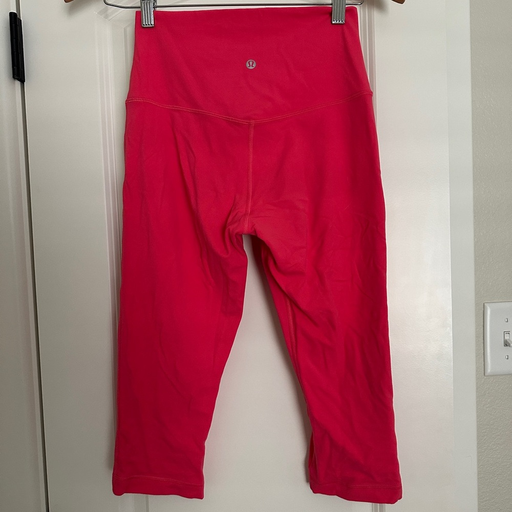 lululemon athletica crop leggings pink